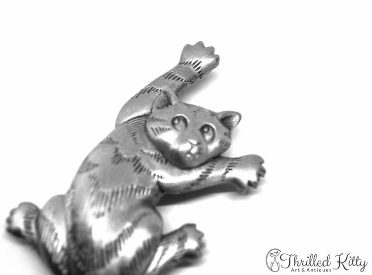 Climbing Cat Vintage American Brooch Jonette Jewelry 1980s 3