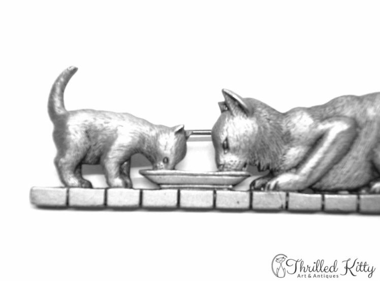Kitten and Mother Vintage American Bar Brooch Jonette Jewelry 1980s 3
