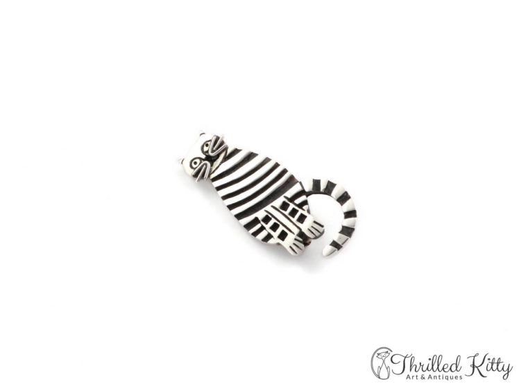 Fabulous-Stripey-Cat-Brooch-Hallmarked-Silver-2