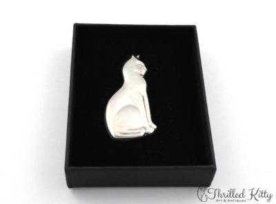 Sitting Cat in Profile Lightweight Silver Brooch | 1970s