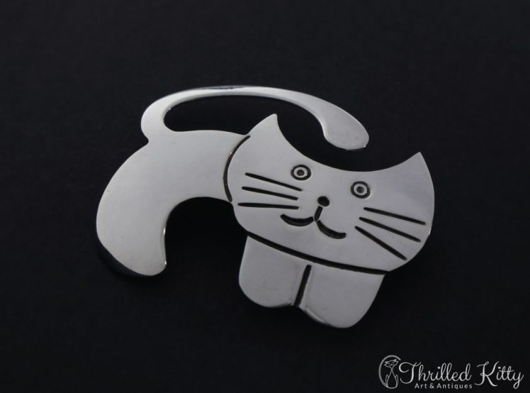 cheerful-chunky-cat-brooch-1