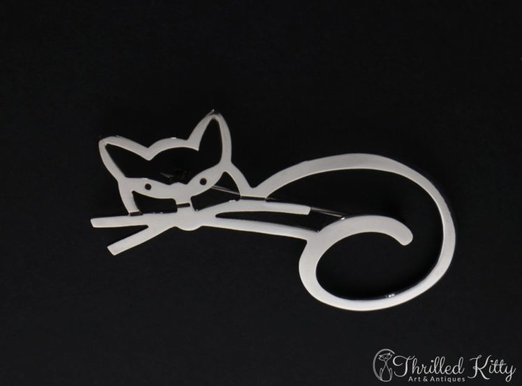 curvy-openwork-cat-brooch-1