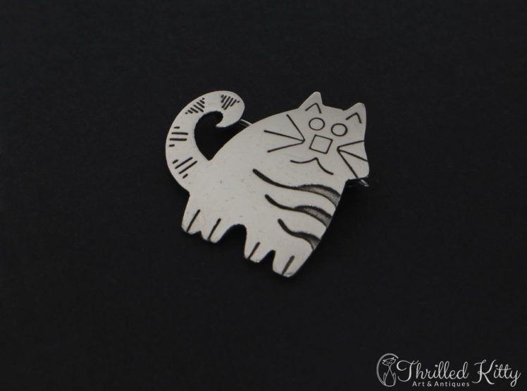 cute-stripey-cat-brooch-2