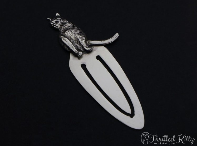 detailed-sitting-cat-silver-bookmark-3