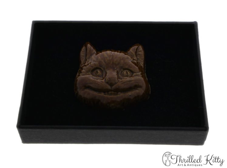 unusual-vintage-glazed-ceramic-cheshire-cat-brooch-5