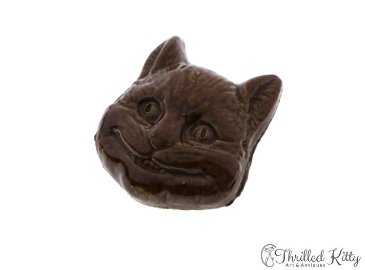 unusual-vintage-glazed-ceramic-cheshire-cat-brooch-7