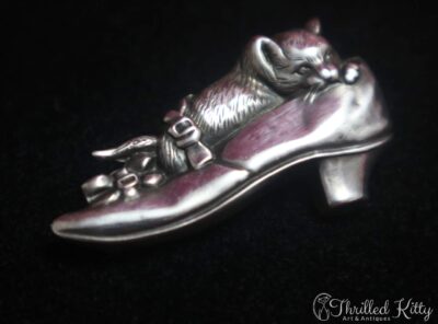 George Loveridge & Co. Kitten & Shoe Victorian Brooch | Birmingham Hallmarked 1883